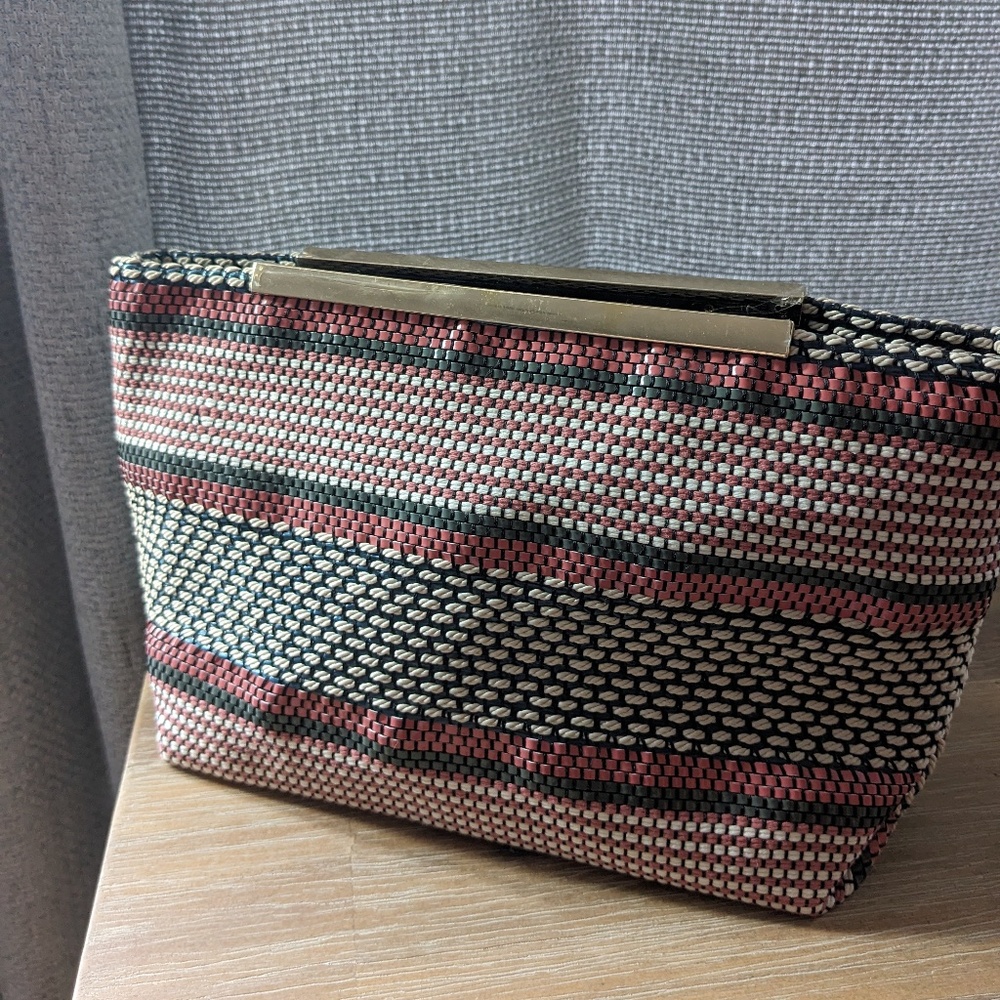 Woven Mini bag (brand new)